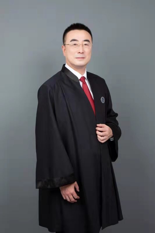 史艳军律师风采